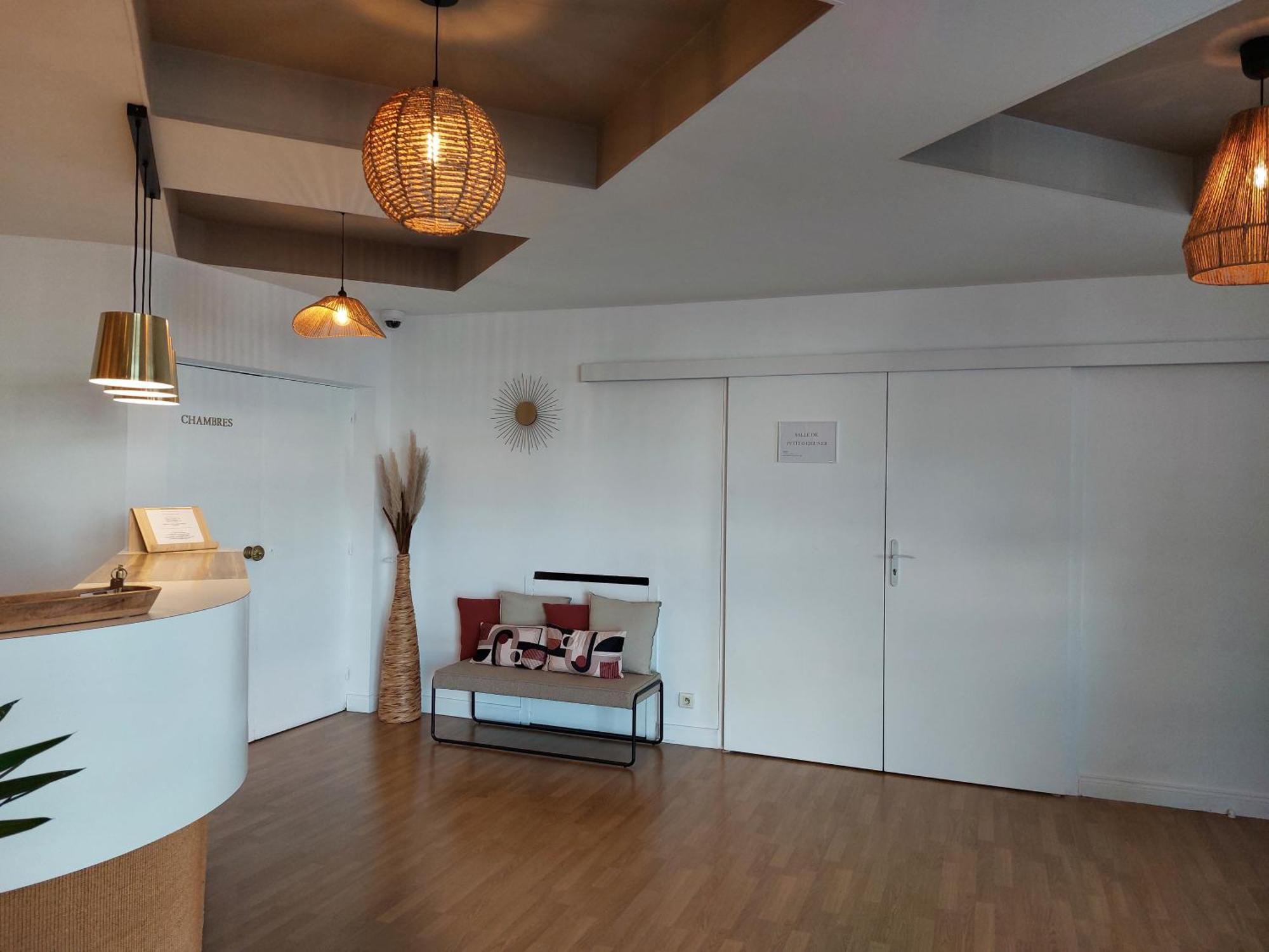 Cit'Hotel L'Europe - Cholet Gare المظهر الخارجي الصورة