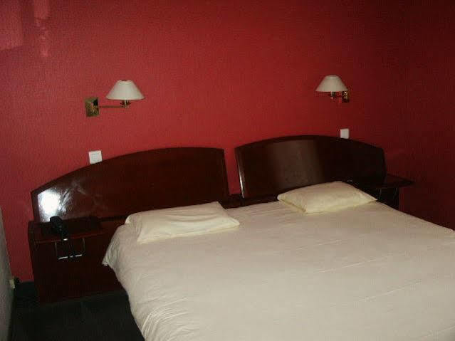 Cit'Hotel L'Europe - Cholet Gare المظهر الخارجي الصورة